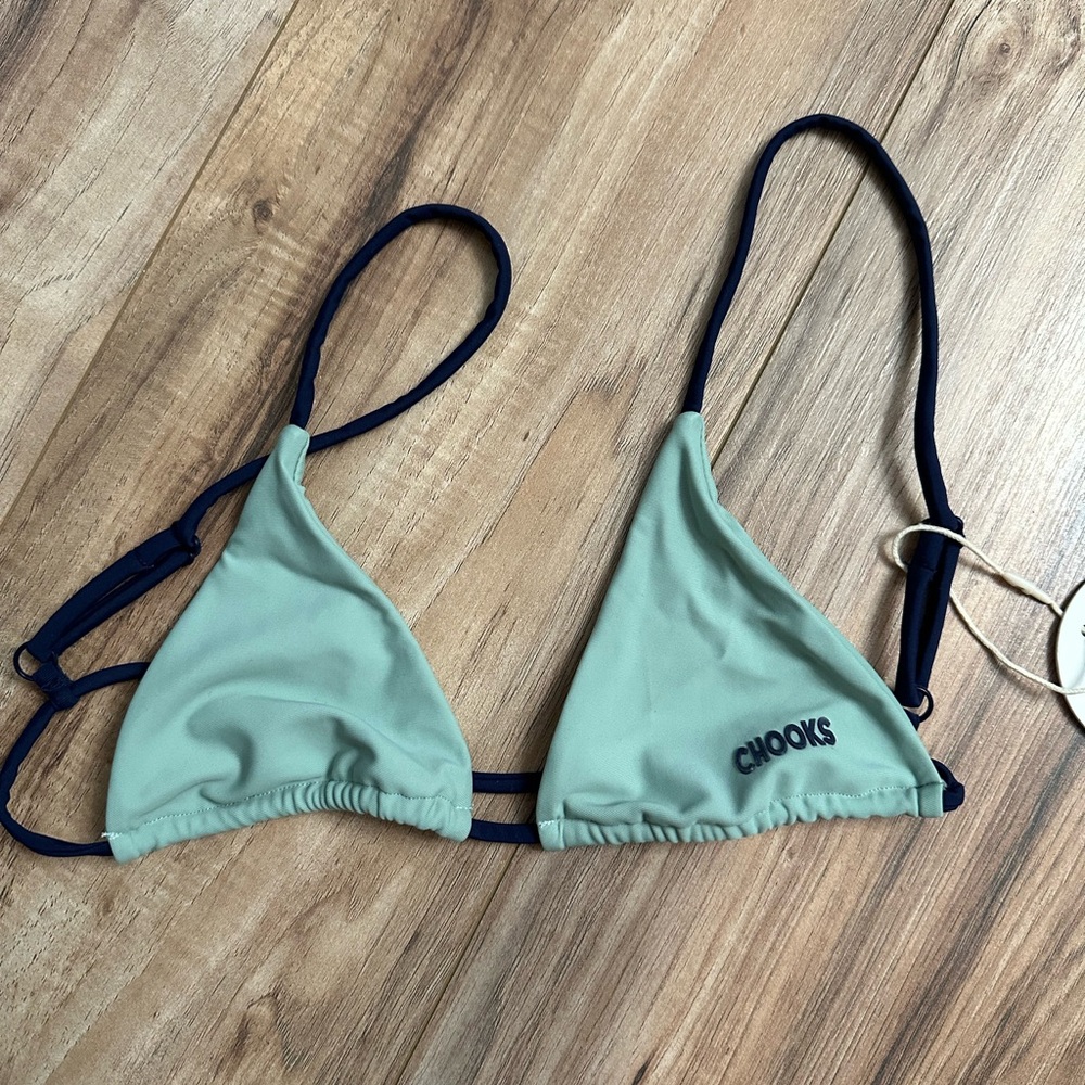 Chooks swim top!